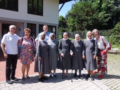 Die Schwestern zu Besuch im Mutterhaus der Missionsbenediktinerinnen in Tutzing (D)